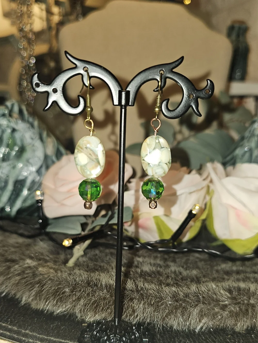 Handmade Green & Cream Bead Drop Earrings Crystals (315B)